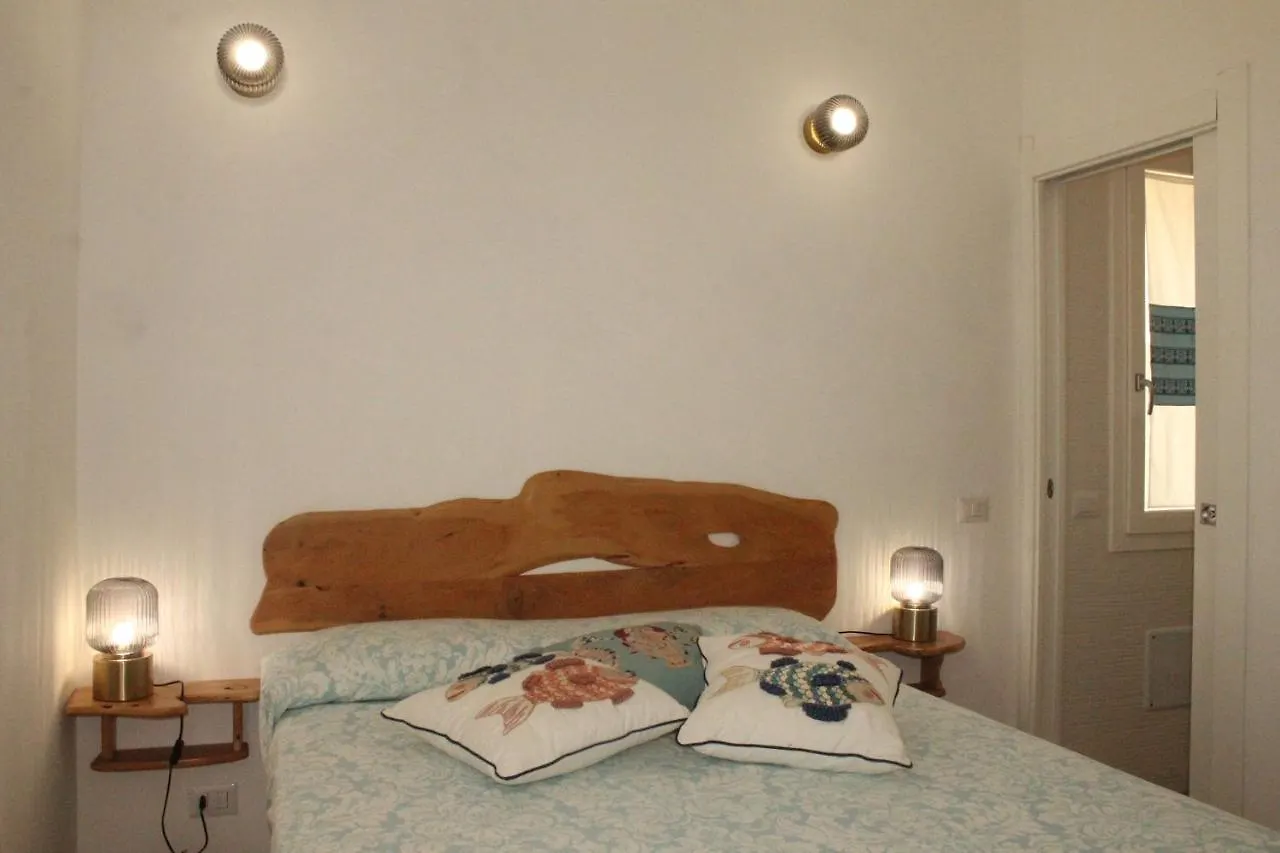 Holiday home Alba Stupendo Appartamento In Villa Fronte Mare - Golfo Dell'Asinara - Internet Free Valledoria  Italy