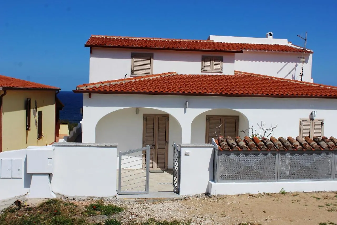 Holiday home Alba Stupendo Appartamento In Villa Fronte Mare - Golfo Dell'Asinara - Internet Free Valledoria